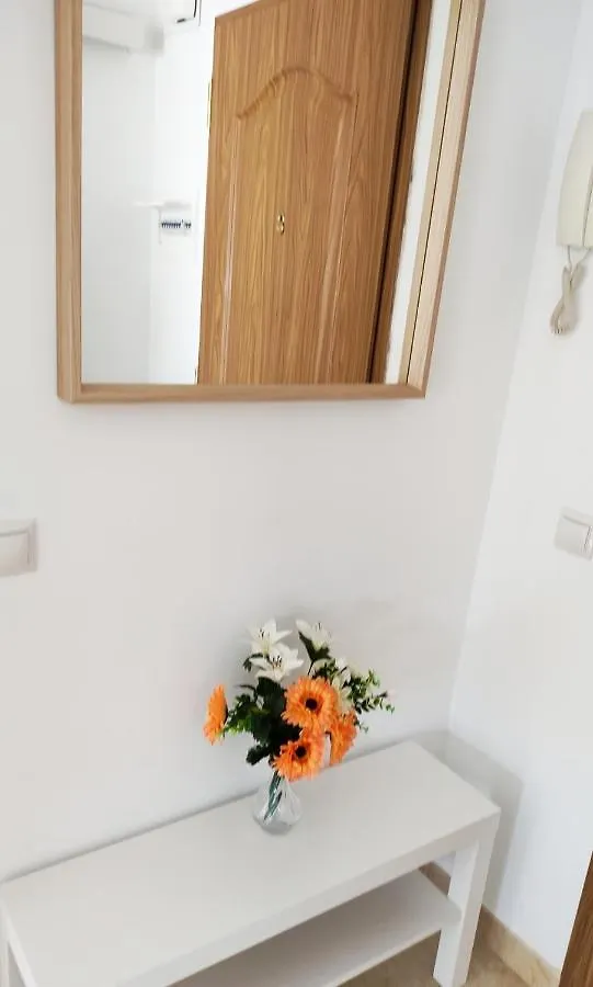 Junto Paseo Maritimo Piscinas Jardines Y Parking Apartment Marbella