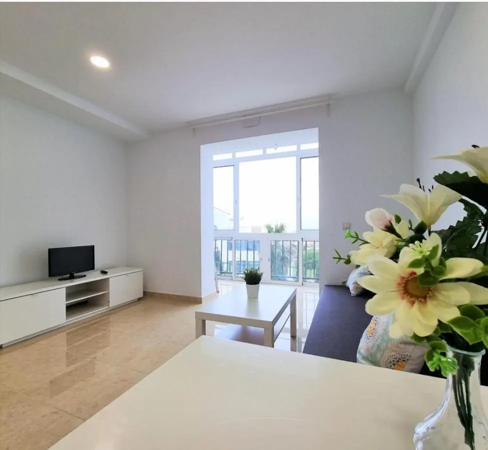 Junto Paseo Maritimo Piscinas Jardines Y Parking Apartment Marbella 0*,