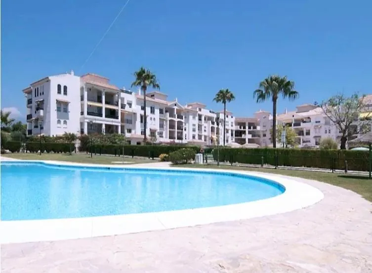 Junto Paseo Maritimo Piscinas Jardines Y Parking Apartment Marbella